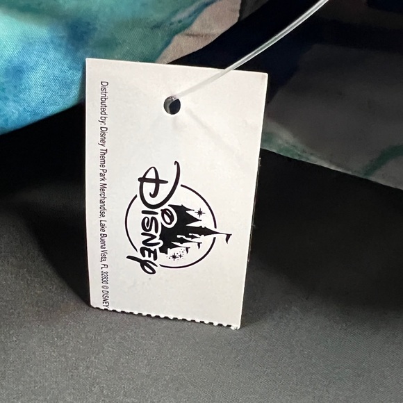 Walt Disney World Windbreaker Rain Jacket Watercolor Art Castle M NEW W TAGS - Picture 5 of 10